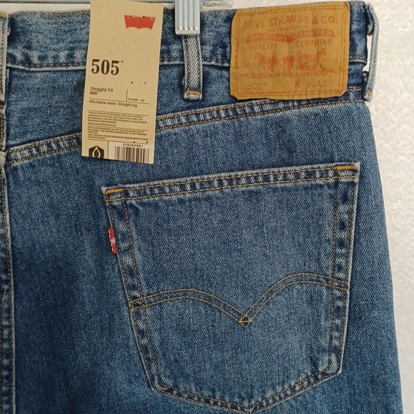Levi's 505 Men's Size 40 x 30 Straight Fit Medium Wash Denim Blue Jean Pants NEW - Picture 4 of 9